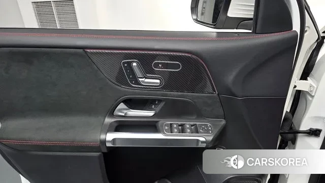 Mercedes-Benz GLB-Class X247 2021 Белый из Кореи, фото 3