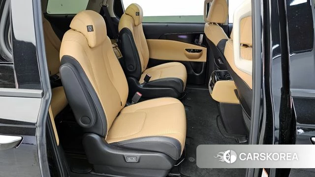 Kia Carnival 4th generation 2022 Черный из Кореи, фото 3