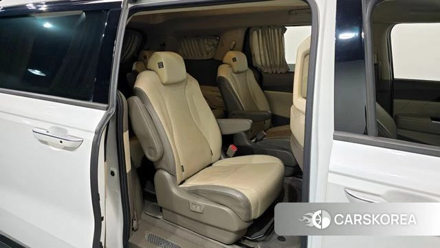 Kia Carnival 4th generation 2021 Белый из Кореи, фото 3