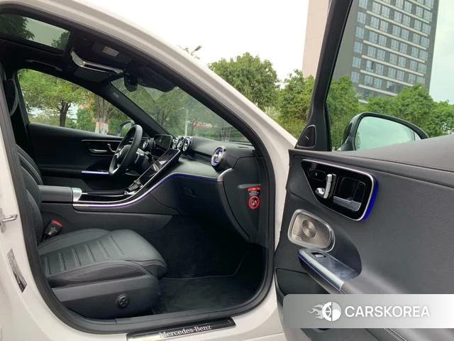 Mercedes-Benz Class C 2024 Белый из Китая, фото 3