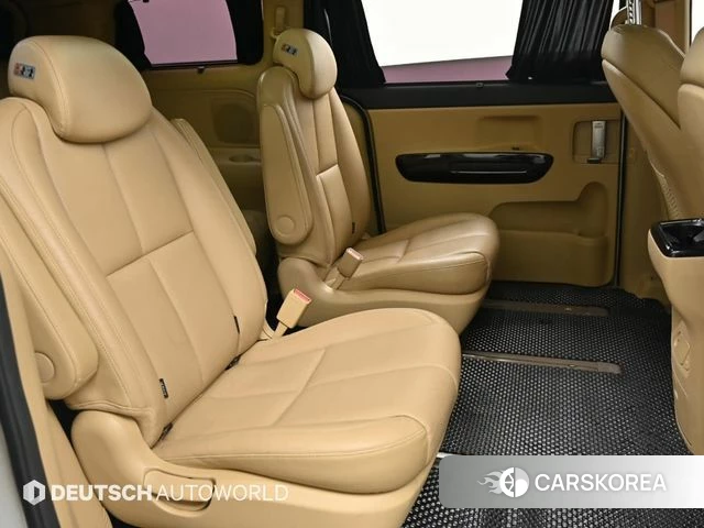 Kia The New Carnival 2018 Белый из Кореи, фото 3