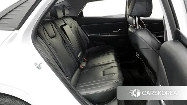 Hyundai Avante (CN7) 2023 Белый из Кореи, фото 3