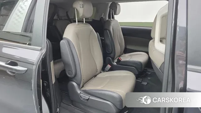 Kia The New Carnival 4th Generation 2024 Серый из Кореи, фото 3