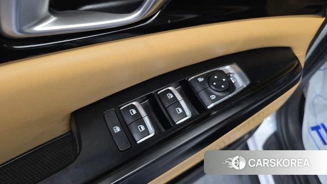 Kia Carnival 4th generation 2022 Белый из Кореи, фото 3