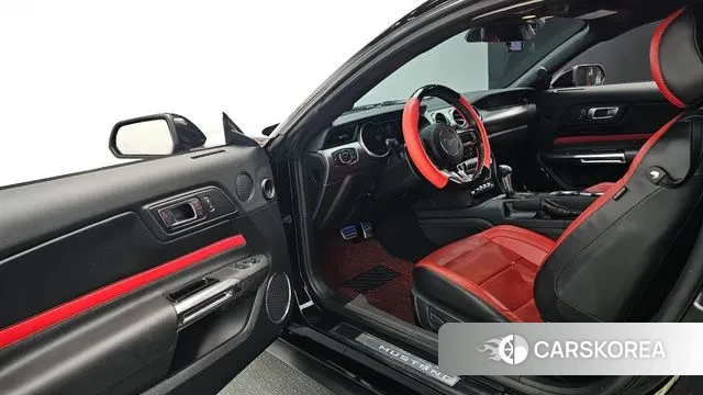 Ford Mustang 2020 Черный из Кореи, фото 3