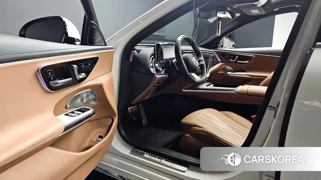 Mercedes-Benz E-Class W214 2024 Белый из Кореи, фото 3