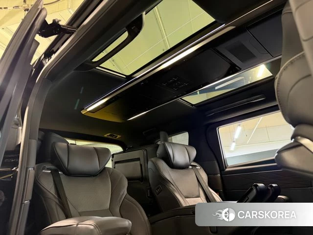 Toyota Alphard 4th Generation 2023 Черный из Кореи, фото 3
