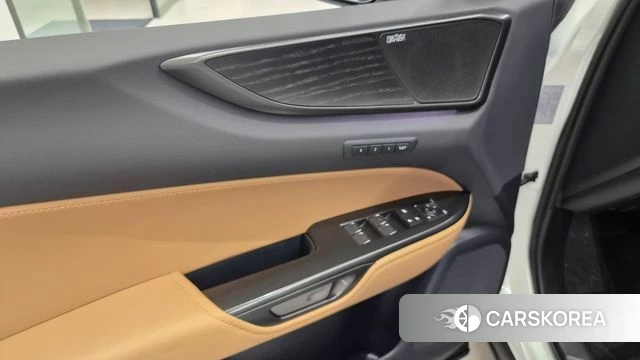 Lexus NX350h Second generation 2025 Белый из Кореи, фото 3