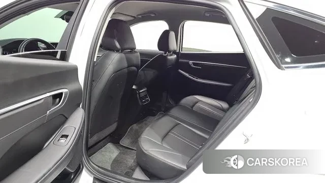 Hyundai Sonata (DN8) 2023 Белый из Кореи, фото 3