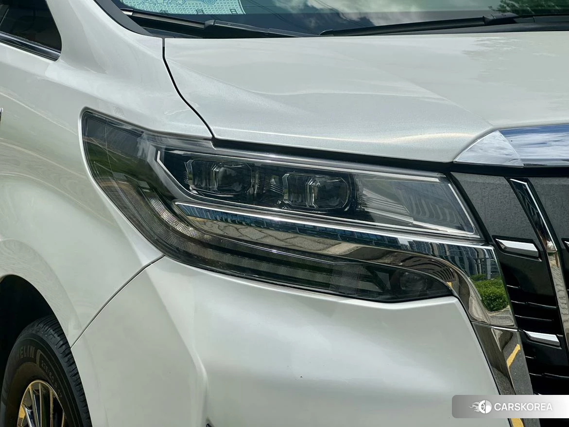 Toyota Elfa 2020 Белый из Китая, фото 3