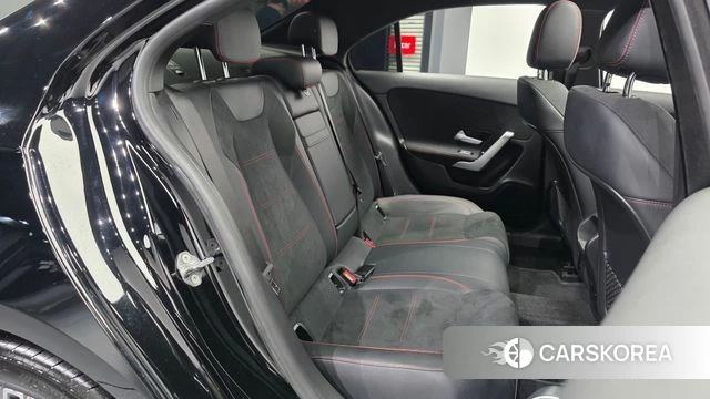 Mercedes-Benz A-Class W177 2022 Черный из Кореи, фото 3