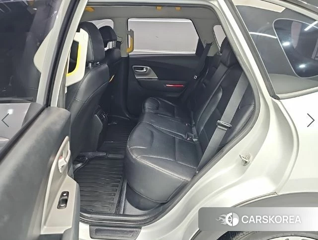 Kia Niro Plus 2022 Серебристо-серый из Кореи, фото 3