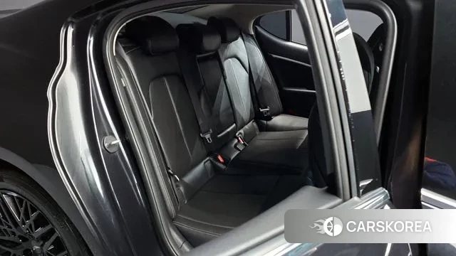 Genesis The New G70 2022 Черный из Кореи, фото 3