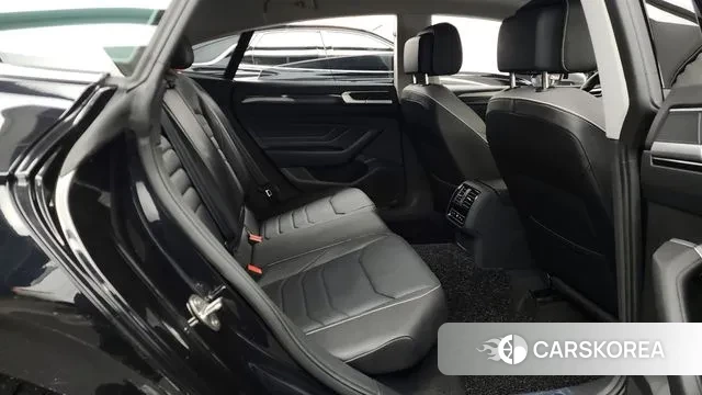 Volkswagen Arteon 2022 Черный из Кореи, фото 3