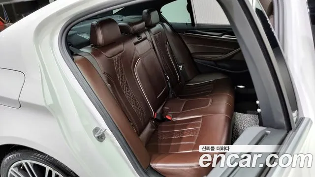 BMW 5 Series (G30) id 2683805 из Кореи 3