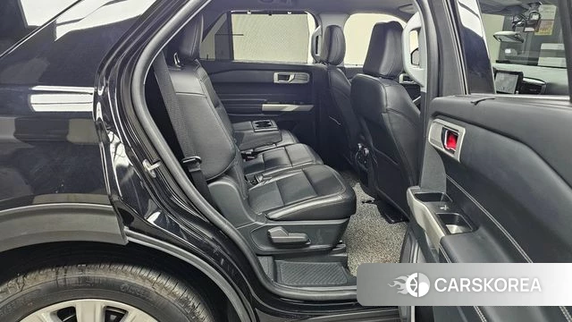 Ford Explorer 6th Generation 2021 Черный из Кореи, фото 3