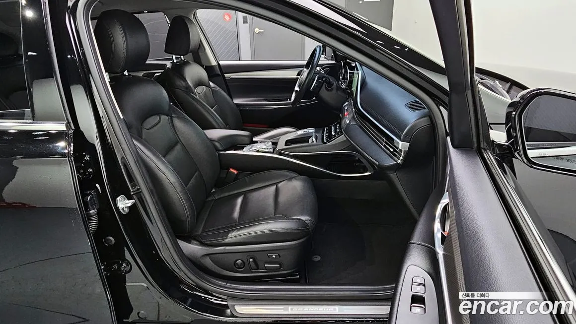 Hyundai The New Grandeur IG 2021 из Кореи, фото 3