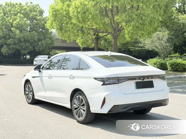 Chery Fengyun Fengyun A8 2025 Белый из Китая, фото 3
