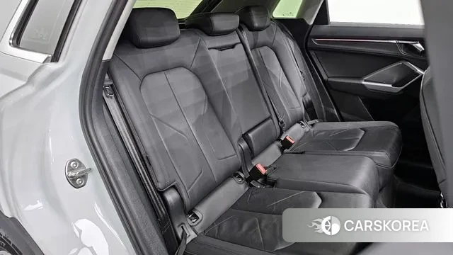 Audi Q3 (F3) 2020 Белый из Кореи, фото 3