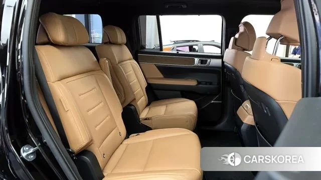 Hyundai Santa Fe (MX5) 2023 Черный из Кореи, фото 3