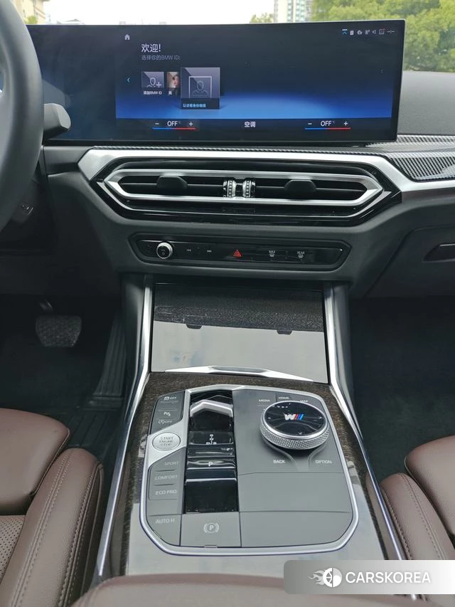 BMW 3 series 2023 Черный из Китая, фото 3