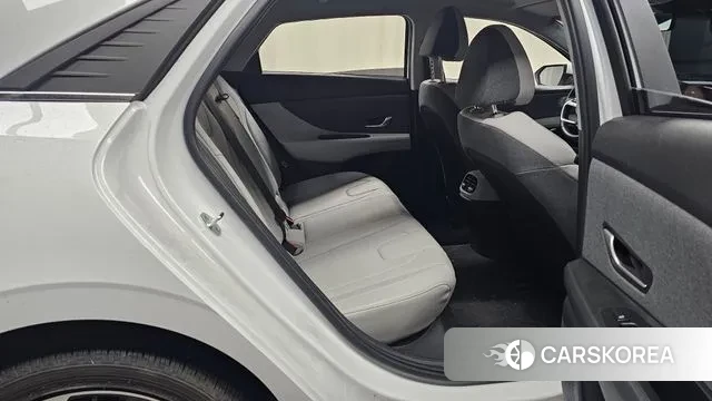 Hyundai Avante (CN7) 2021 Белый из Кореи, фото 3