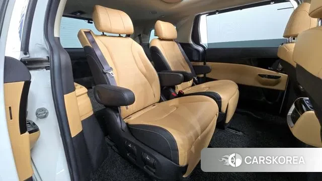 Kia Carnival 4th generation 2021 Белый из Кореи, фото 3