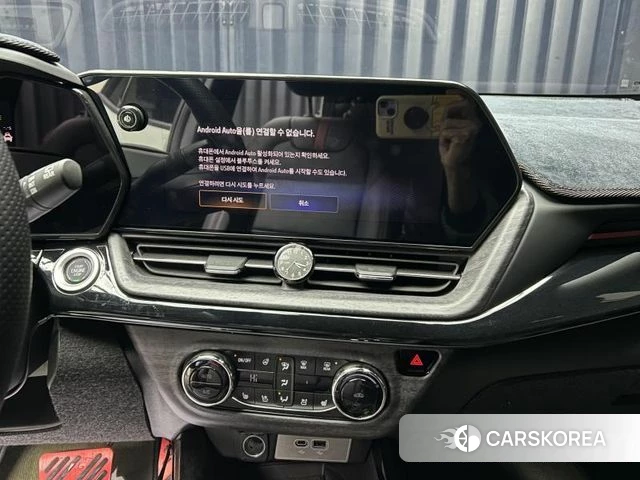 Chevrolet (GM Daewoo) Trax Crossover 2023 Светло-зеленый из Кореи, фото 3