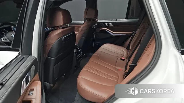 BMW X5 (G05) 2024 Белый из Кореи, фото 3