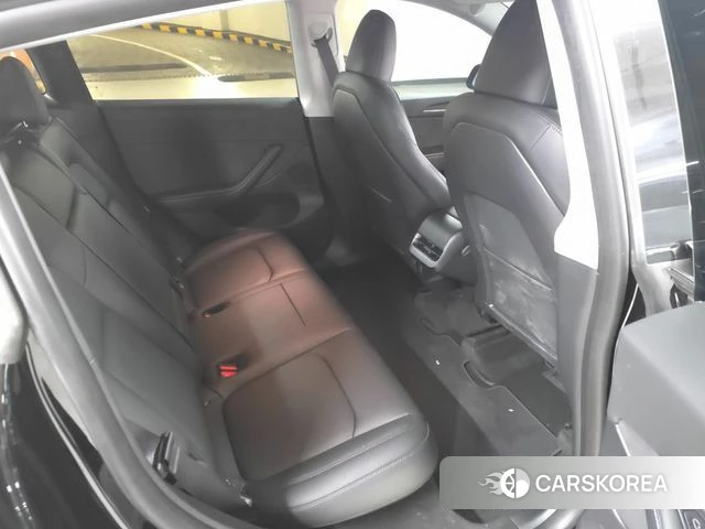 Tesla Model Y 2023 Черный из Кореи, фото 3