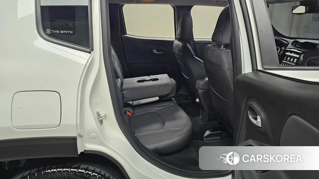 Jeep Renegade 2023 Белый из Кореи, фото 3