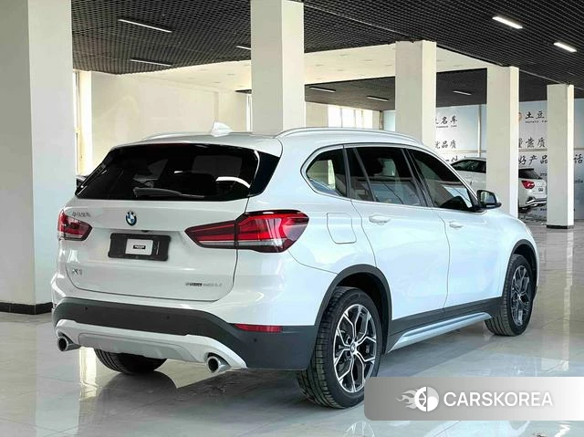 BMW X1 2022 Белый из Китая, фото 3