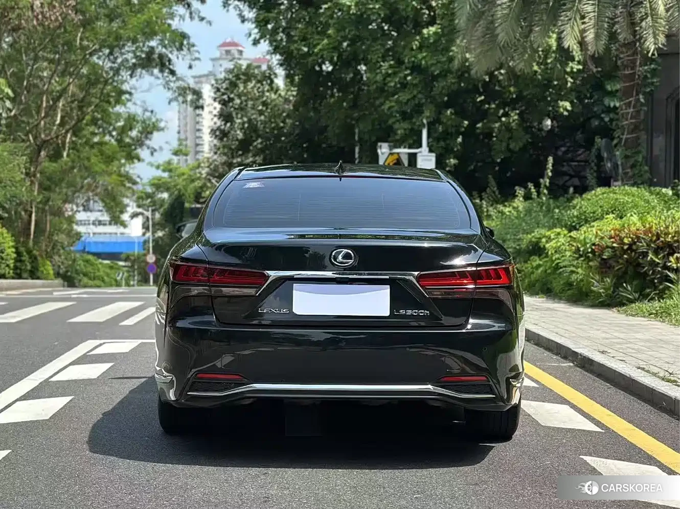Lexus LS 2021 Черный из Китая, фото 3