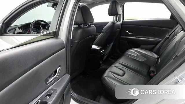 Hyundai The New Avante (CN7) 2024 Серый из Кореи, фото 3