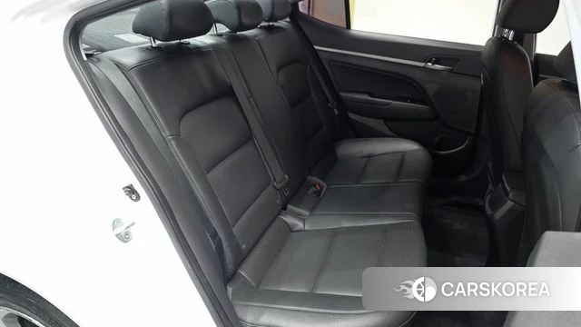 Hyundai Avante AD 2018 Белый из Кореи, фото 3