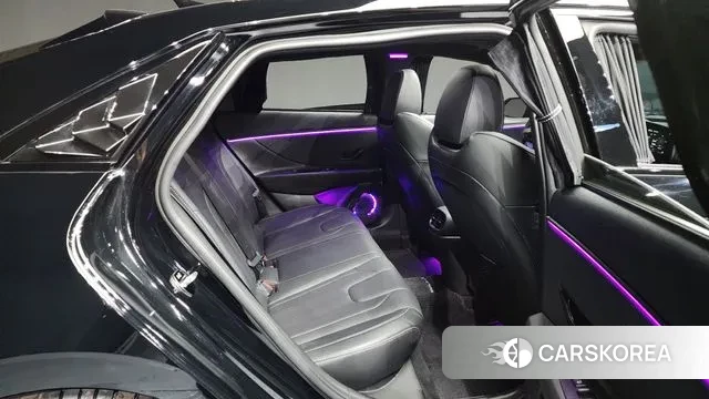 Hyundai Avante (CN7) 2022 Черный из Кореи, фото 3