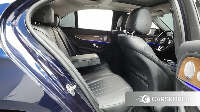 Mercedes-Benz E-Class W213 2019 Синий из Кореи, фото 3