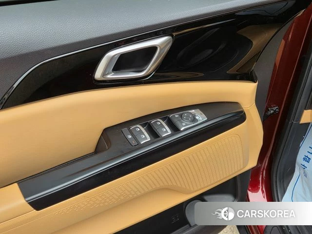 Kia Carnival 4th generation 2021 Красный из Кореи, фото 3