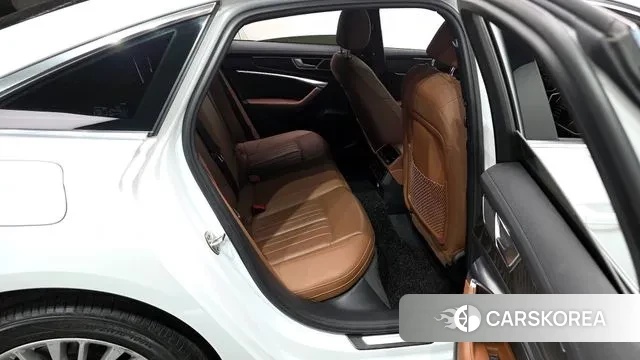 Audi A6 (C8) 2020 Белый из Кореи, фото 3