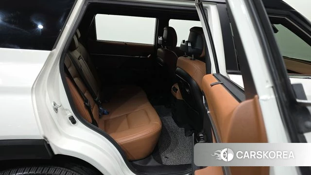 Ssangyong Torres EVX 2024 Белый из Кореи, фото 3