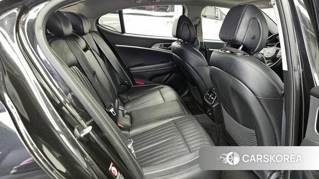 Genesis G70 2018 Черный из Кореи, фото 3