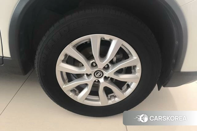 Nissan Qijun 2021 Белый из Китая, фото 3