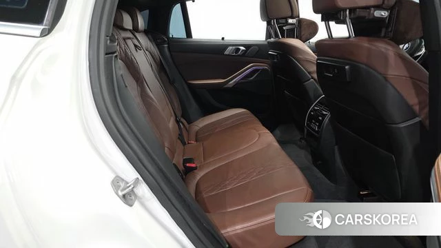 BMW X6 (G06) 2022 Белый из Кореи, фото 3