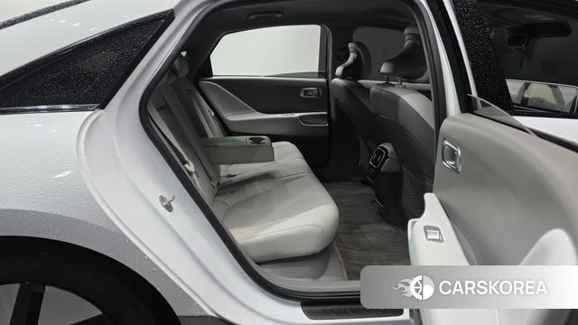 Hyundai Ionic 6 2022 Белый из Кореи, фото 3