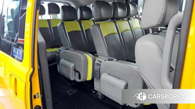 Hyundai The New Grand Starex 2018 Желтый из Кореи, фото 3