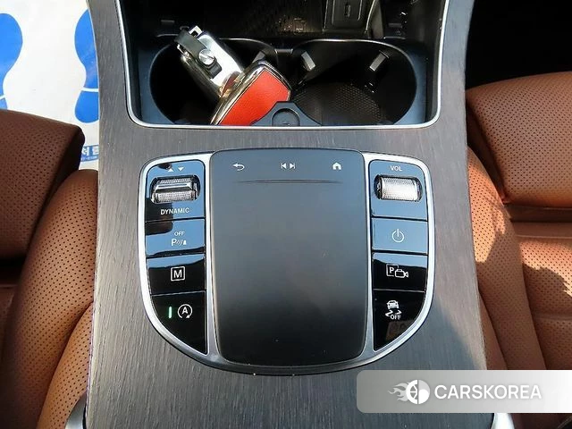 Mercedes-Benz GLC-Class X253 2021 Белый из Кореи, фото 3