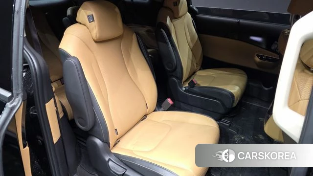 Kia Carnival 4th generation 2022 Черный из Кореи, фото 3