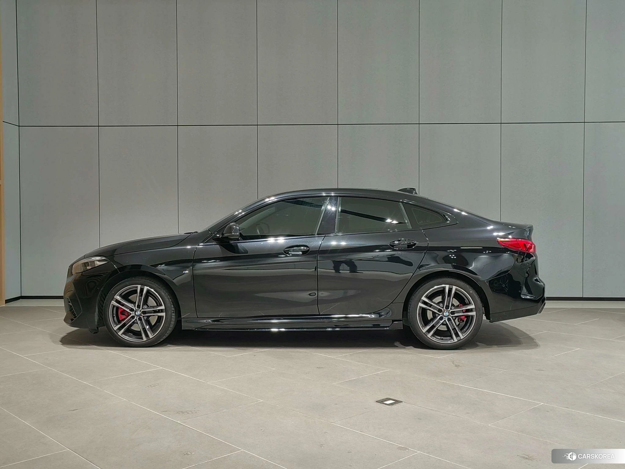 BMW 2 series (imported) 2021 Черный из Китая, фото 3