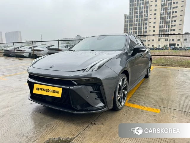 Lynk 03 2023 Темно-серый из Китая, фото 3
