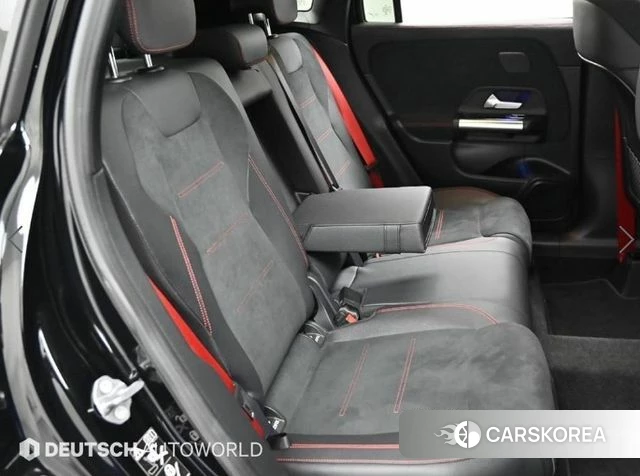 Mercedes-Benz GLA - Class H247 2022 Черный из Кореи, фото 3